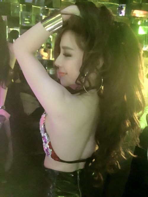 胡志明薄纱KTV越南妹